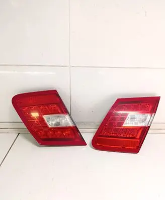 Mercedes-Benz E W212 Tailgate rear/tail lights A2128203264 A2128200764