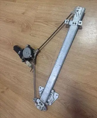 Mitsubishi Space Wagon Front door window regulator with motor 0621004231