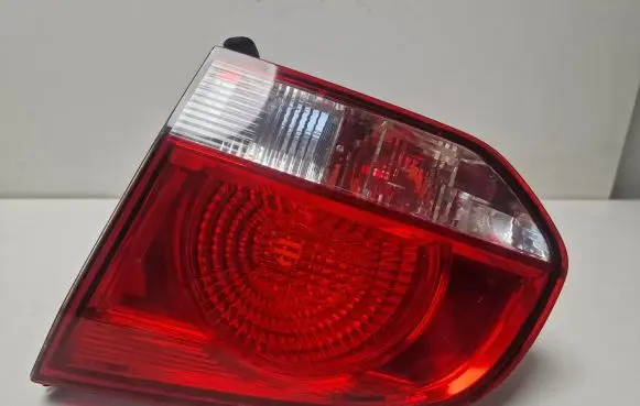 Volkswagen Golf VI Tailgate rear/tail lights 5K0945108
