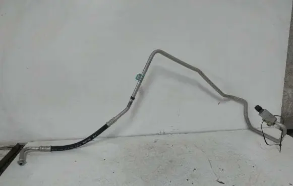 Ford Ka Air conditioning (A/C) pipe/hose