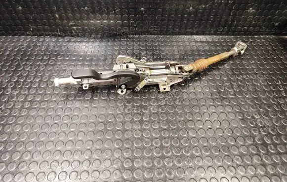 Seat Alhambra (Mk2) Steering wheel axle 7N2419502H
