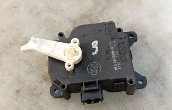Lexus IS 220D-250-350 Air flap motor/actuator 0638000171 6F2871120