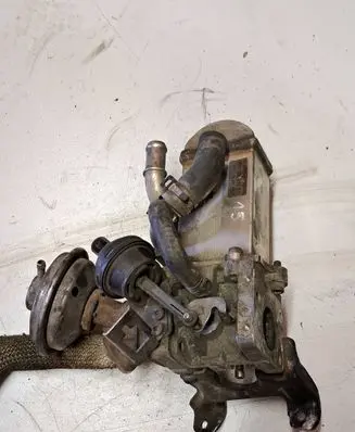 Audi A6 S6 C6 4F EGR valve cooler 059131511