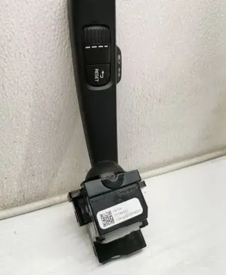 Volvo V40 Indicator stalk 31394001