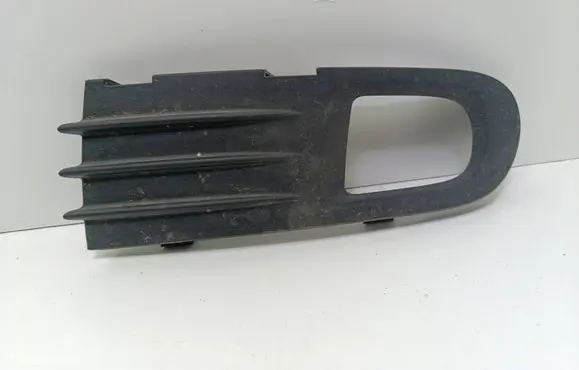 Volvo V50 Front fog light trim/grill 30655884