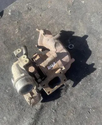 Nissan Primera Turbo 4667552 144112J600