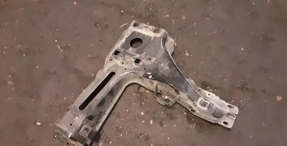 Land Rover Range Rover L322 Side radiator support slam panel 