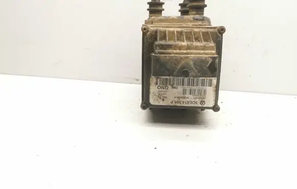 Volkswagen PASSAT B6 ABS Pump 3C0614095