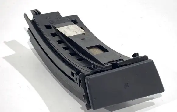 BMW X3 E83 Cup holder 3416005