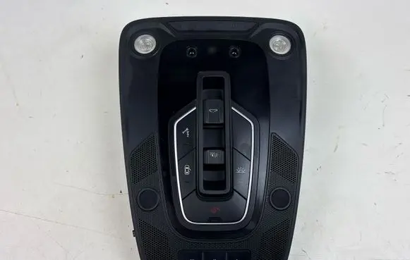 Audi A5 Front seat light 8W0947135CS