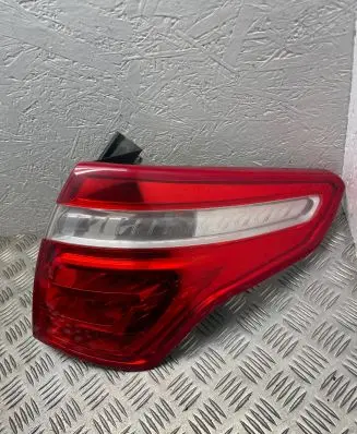 Citroen C4 I Picasso Rear/tail lights 9653547480