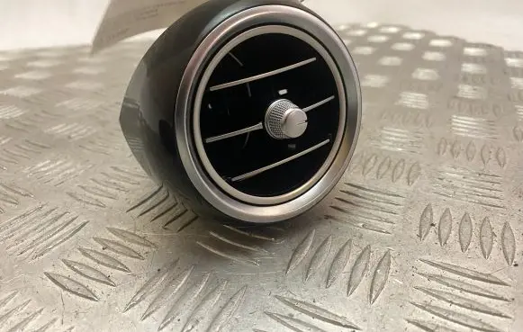 Dashboard side air vent grill/cover trim