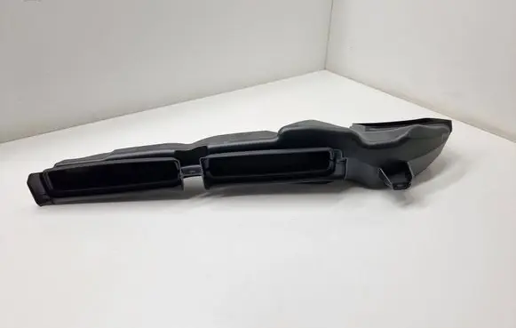 BMW 2 Active Tourer U06 Cabin air duct channel 9496529