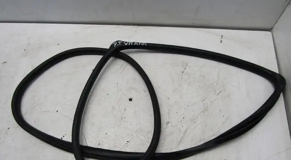 Suzuki Vitara (LY) Rubber seal rear door 00545877