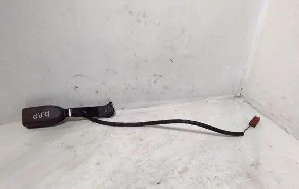 Honda CR-V Front seatbelt buckle 6080168