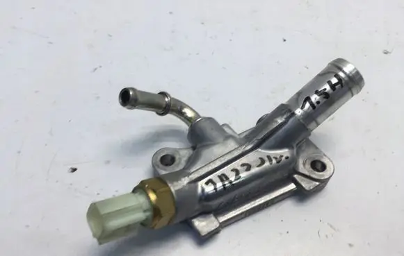 Honda Jazz IV GR Crosstar Engine coolant pipe/hose 0428201