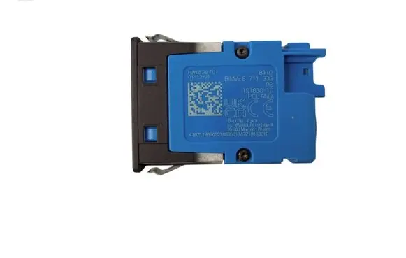 BMW X4 G02 USB socket connector 84108711939 8711939