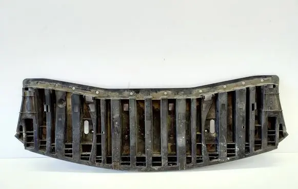 Nissan Note (E12) Front bumper skid plate/under tray 626603VU0A