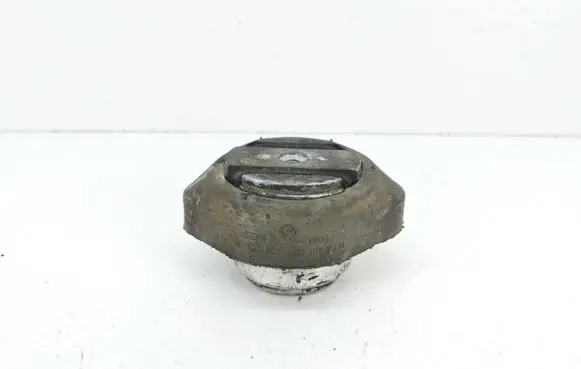 Audi A6 S6 C6 4F Gearbox mount 3B0399151 8E0399151