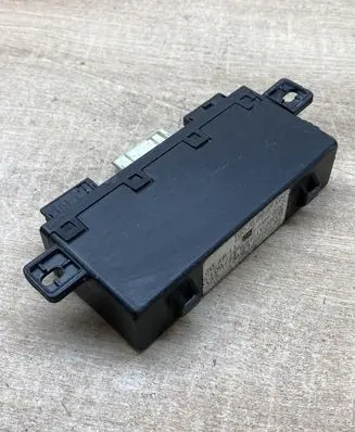 BMW 5 E39 Door control unit/module 613583776019 689667