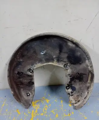 Audi A6 S6 C6 4F Rear brake disc plate dust cover