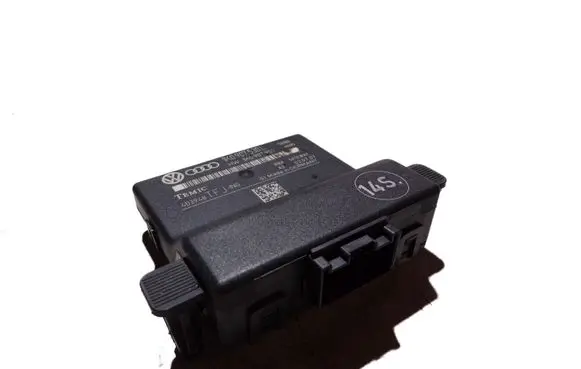 Seat Altea XL Gateway control module 1K0907530L 1K0907951