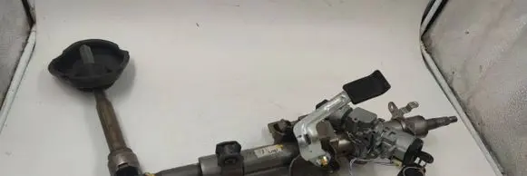 Mazda MPV II LW Steering wheel axle LD62