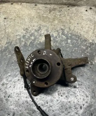 Renault Scenic I Front wheel hub