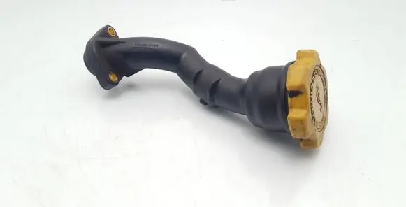 Subaru Forester SG Oil fill pipe 