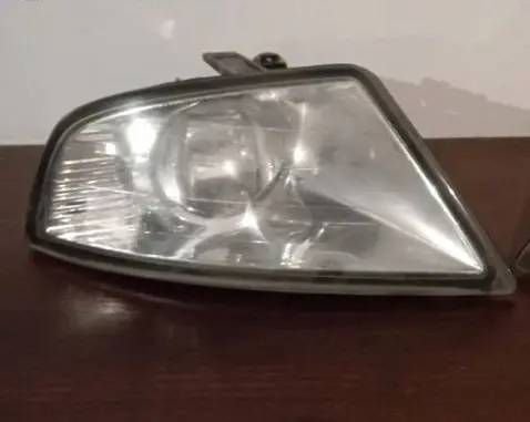 Ford Mondeo Mk III Front fog light 3S7115K205AE 0305068004 030506800400