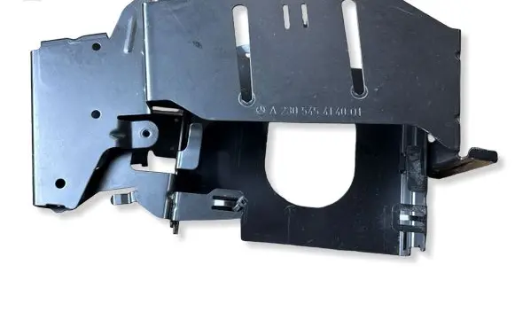 Mercedes-Benz SL R230 GPS navigation control unit/module A2305454140