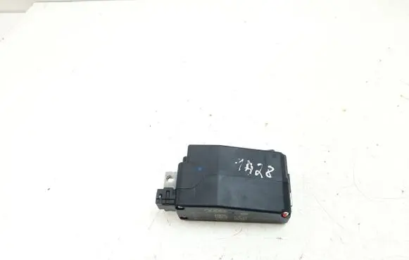 Audi A4 S4 B8 8K Steering wheel lock 8K0905852D