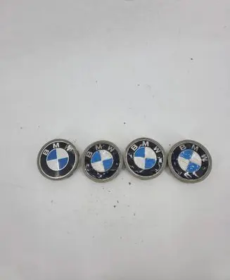 BMW 5 E39 Original wheel cap 6768640