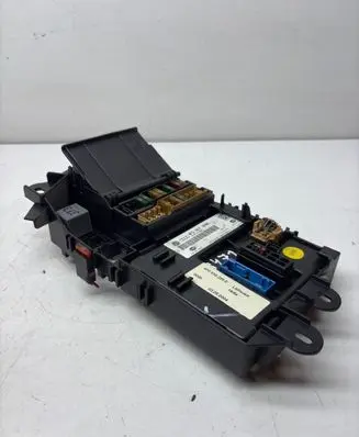 Audi A6 S6 C6 4F Comfort/convenience module 4F0907289E 5DK00876220 4F0910289E