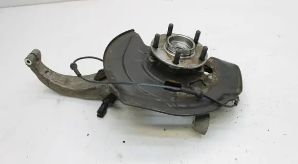Infiniti Q50 Front wheel hub