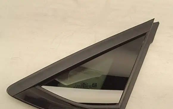Ford Mach-E I Rear vent window glass 43R004596 DOT615M35MG