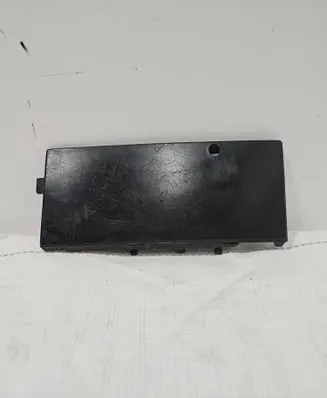 BMW 5 E34 Front tow hook cap/cover 1973719