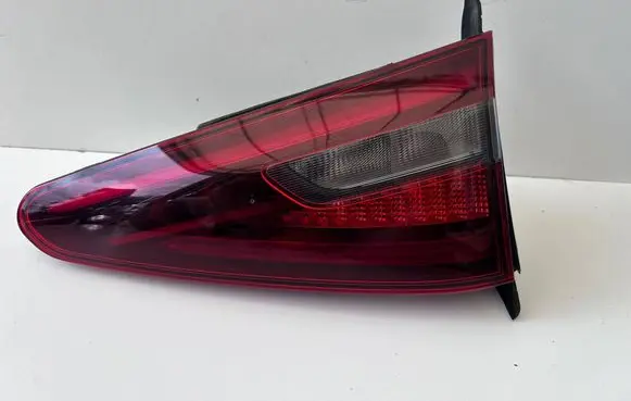 Alfa Romeo Stelvio Tailgate rear/tail lights 20795999