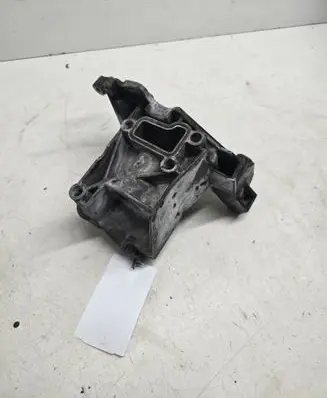 Audi Q7 4L Power steering pump mounting bracket 059145169AA