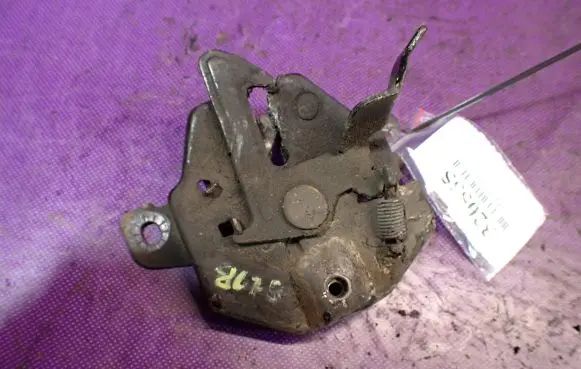 Hyundai Trajet Engine bonnet/hood lock/catch