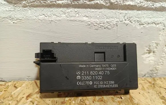 Mercedes-Benz CLS C219 Keyless (KESSY) go control unit/module 2118204075 00051111634001 33501102