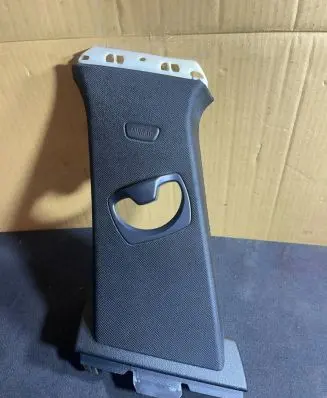 BMW 4 F36 Gran coupe (B) pillar trim (top) 7326529