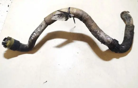 Opel Zafira A Engine coolant pipe/hose 9129555