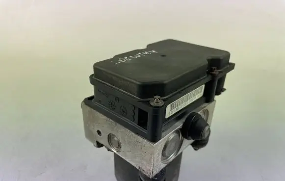 Subaru Legacy ABS Pump 27534AG000