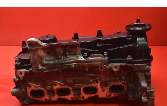 Opel Astra J Engine head 55489308
