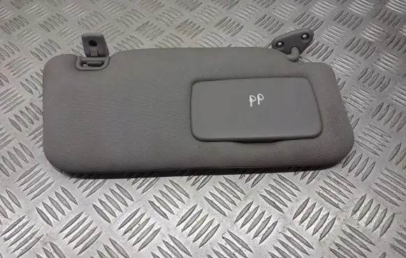Subaru Forester SH Sun visor clip/hook/bracket 