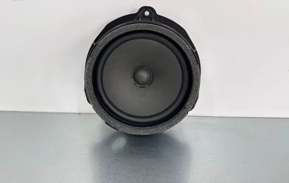 Audi A8 S8 D5 Front door speaker 8V4035411E