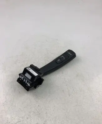Volvo V40 Indicator stalk 31456042
