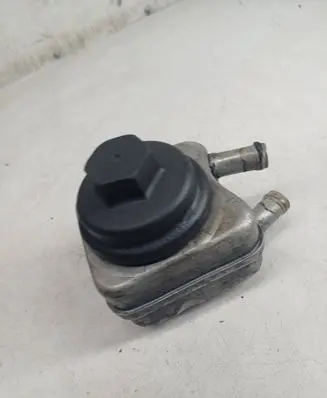 Skoda Roomster (5J) Oil filter mounting bracket