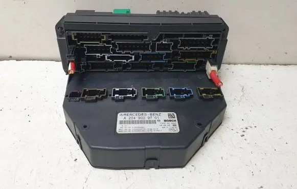 Mercedes-Benz GLK (X204) Fuse module A2049009701